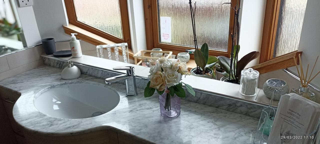 Outlander Boutique B&B Super King Cruden Bay Exteriér fotografie